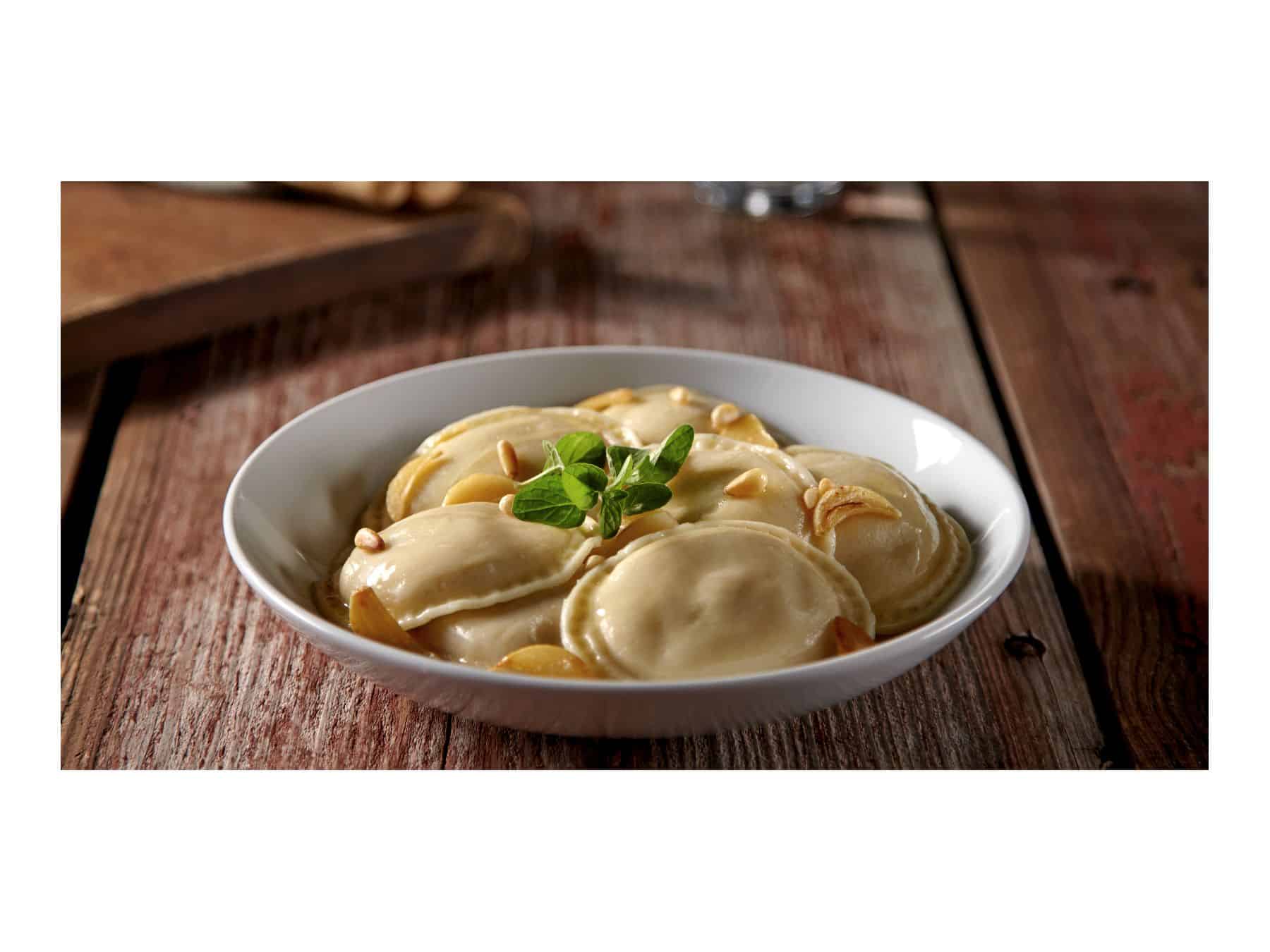 AIS131 Pre-Cooked Round Cheese Ravioli (Bulk)